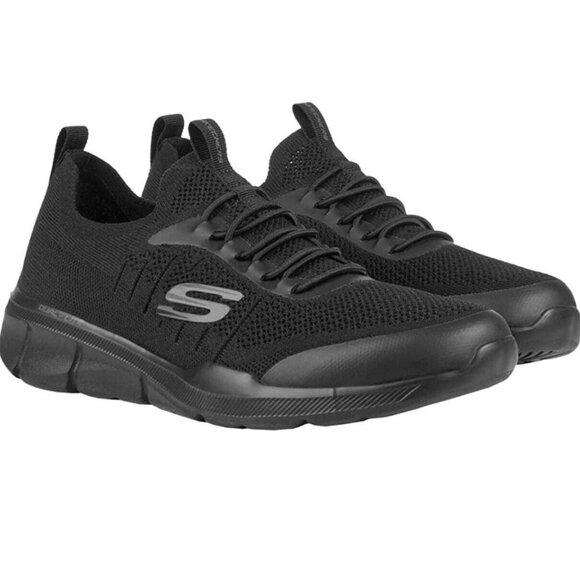 black cloth's skechers trainers - Picture 4 of 12